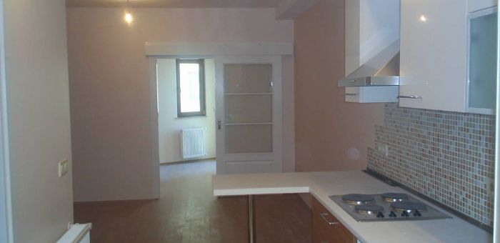 F�rsat ! 600 Tlye Papatya Residence 2'de Daire Veya Ofis Olarak Kullanmaya Uygun 1+1 B�lmeli Kiral�k S�f�r Daire